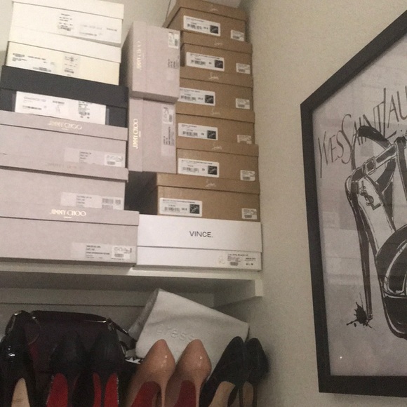 Black CL booties - Picture 4 of 8